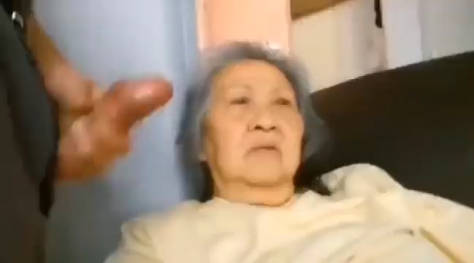 Phim sex JAV - Phi công lái máy bay bà già là đây nè các cháu